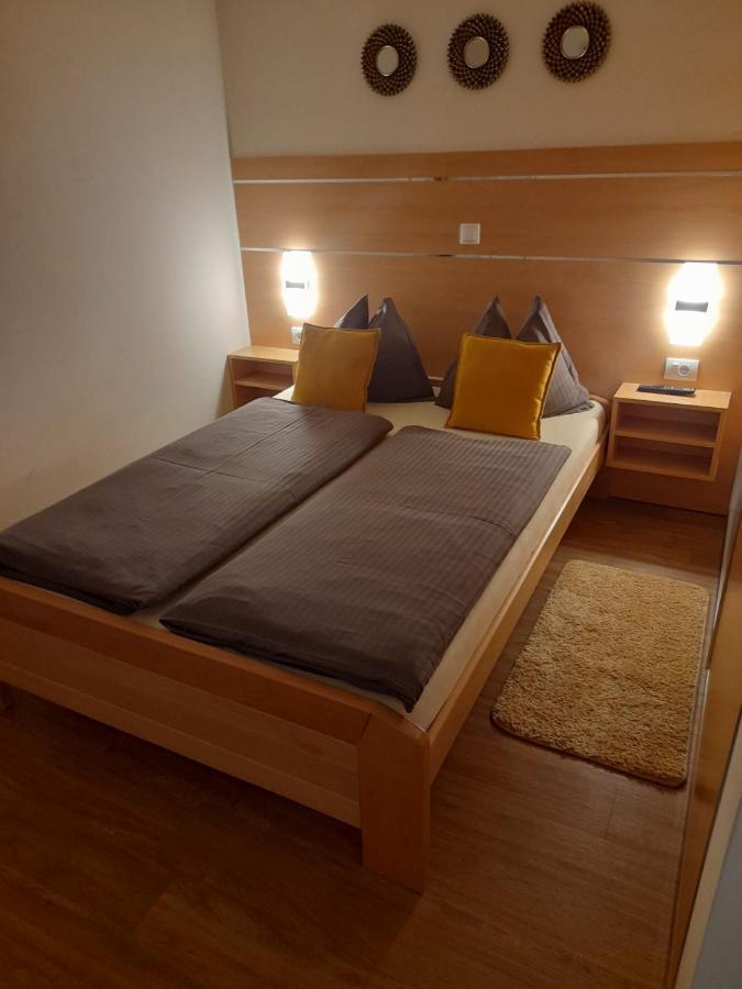 Apartmani Lotus Vrdnik Zewnętrze zdjęcie