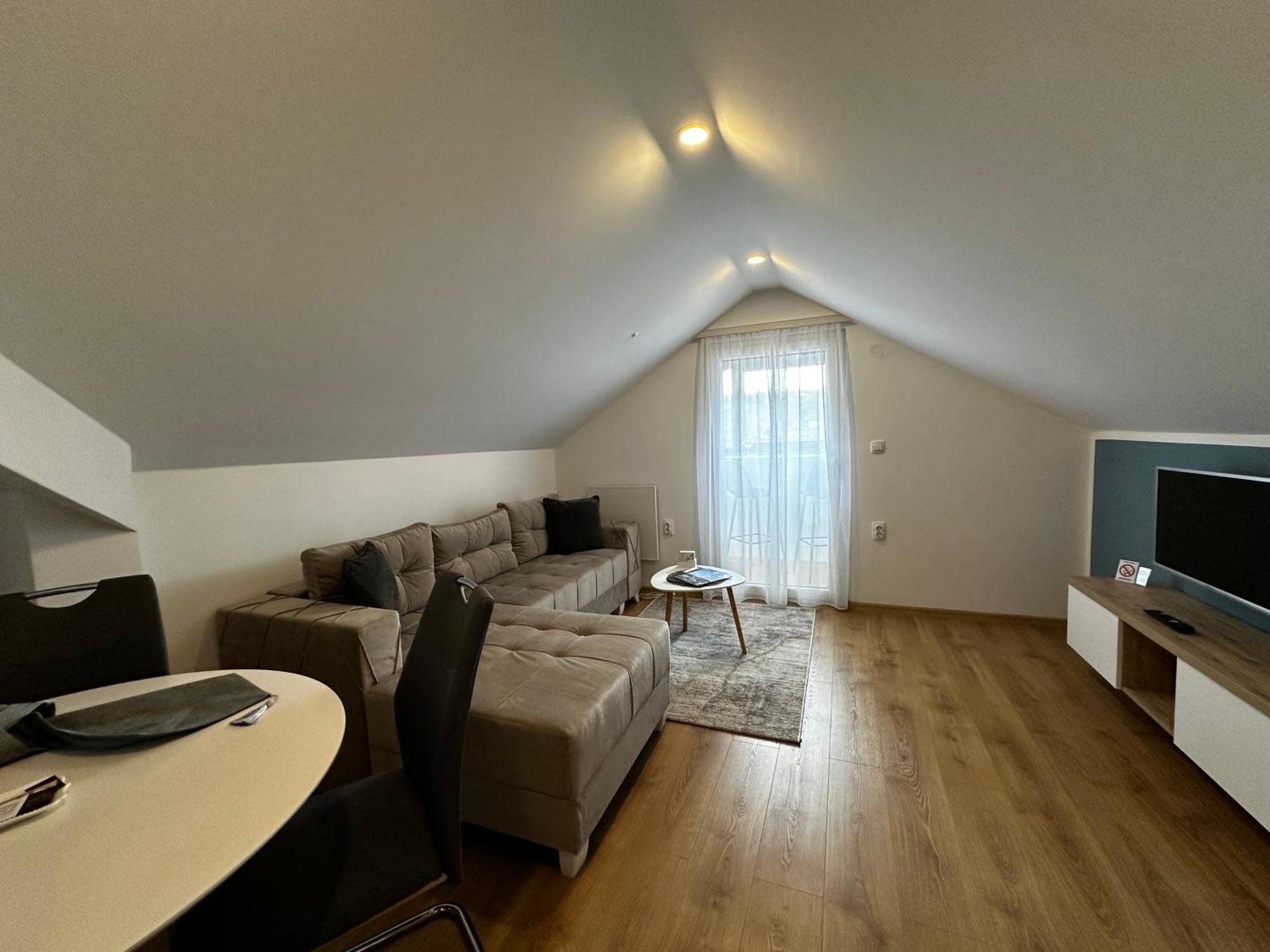 Apartmani Lotus Vrdnik Zewnętrze zdjęcie