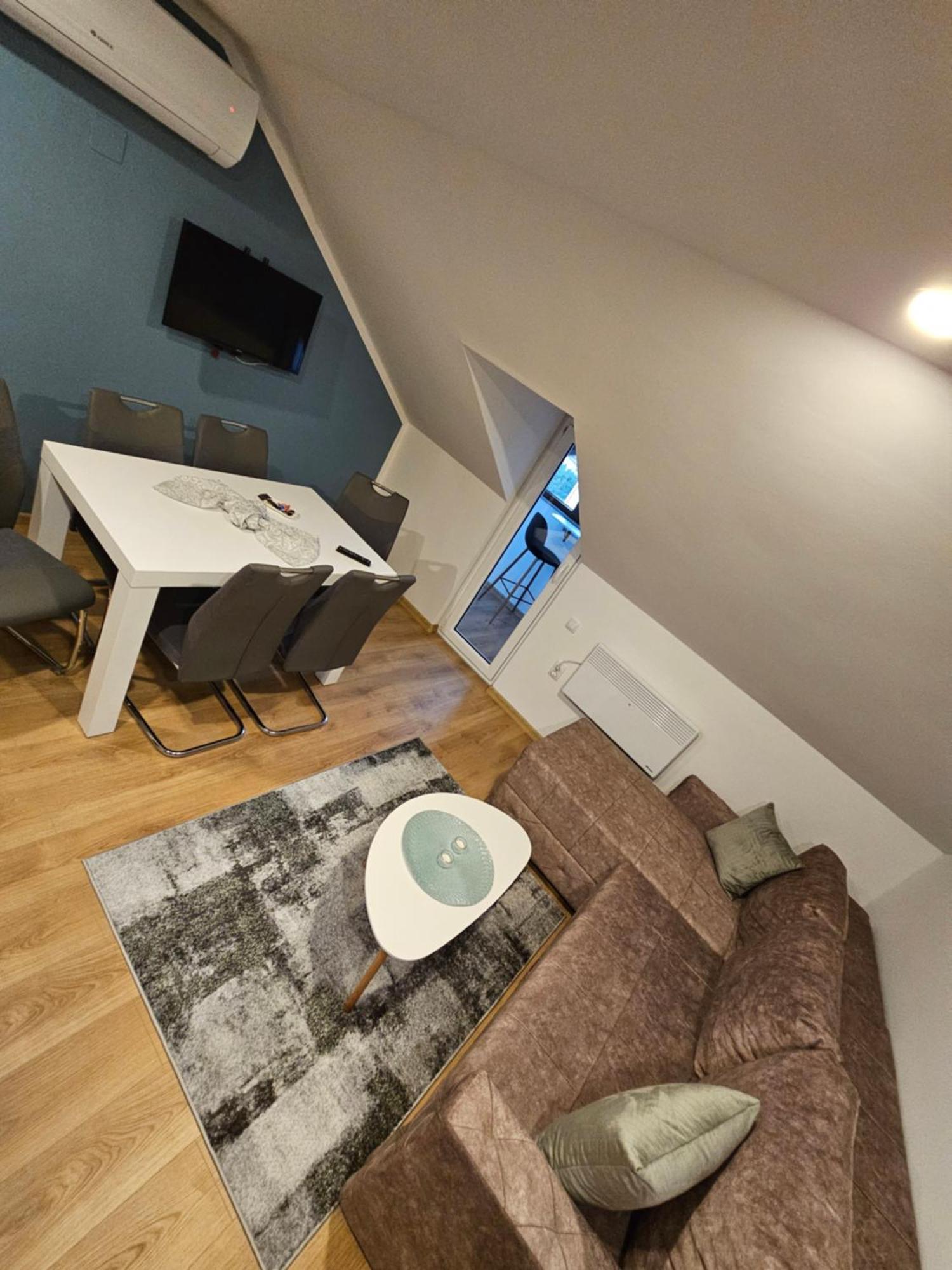 Apartmani Lotus Vrdnik Zewnętrze zdjęcie