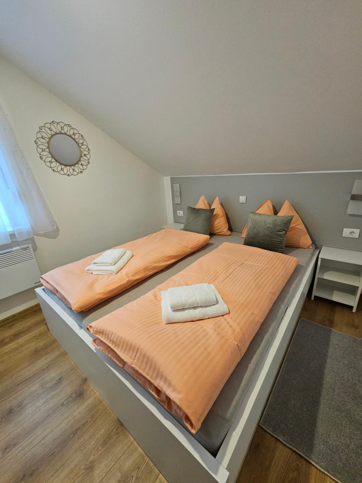Apartmani Lotus Vrdnik Zewnętrze zdjęcie